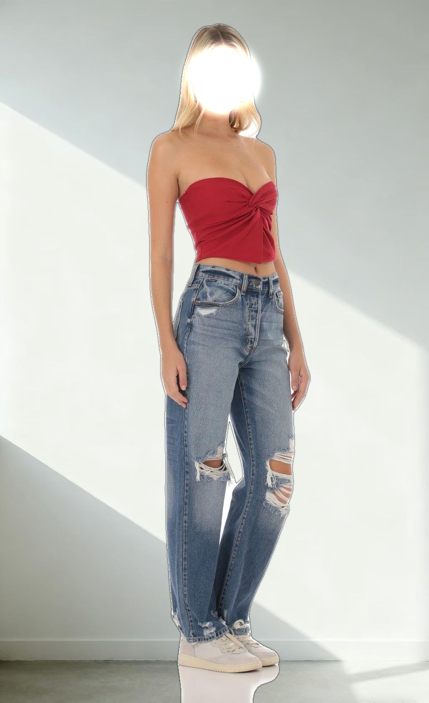 Distressed Jeans in Faded Denim