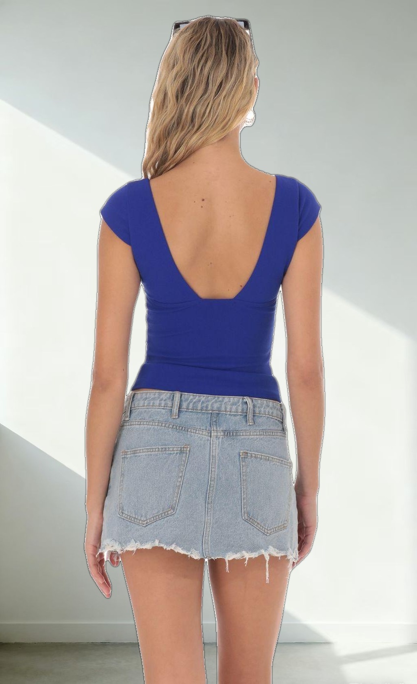 Short Sleeve V-Neck Top in Blue