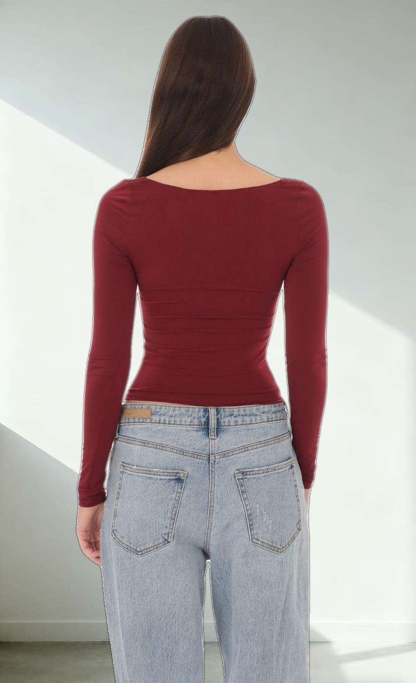 Fitted Long Sleeve Top in Maroon