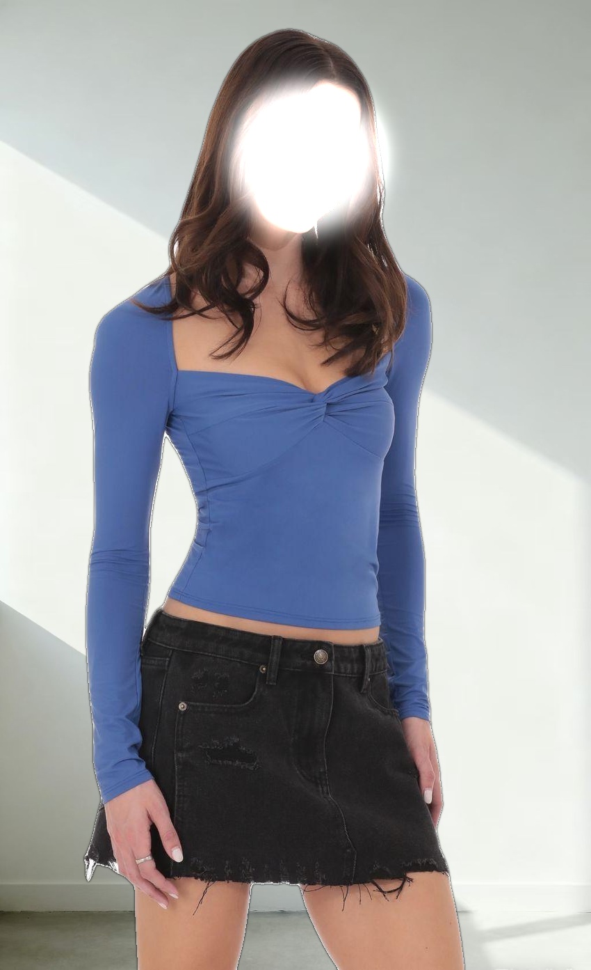 Long Sleeve Twist Top in Blue