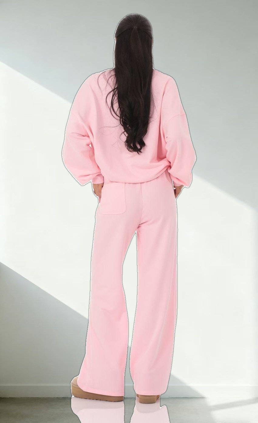 Back Pocket Straight Sweatpants in Pink