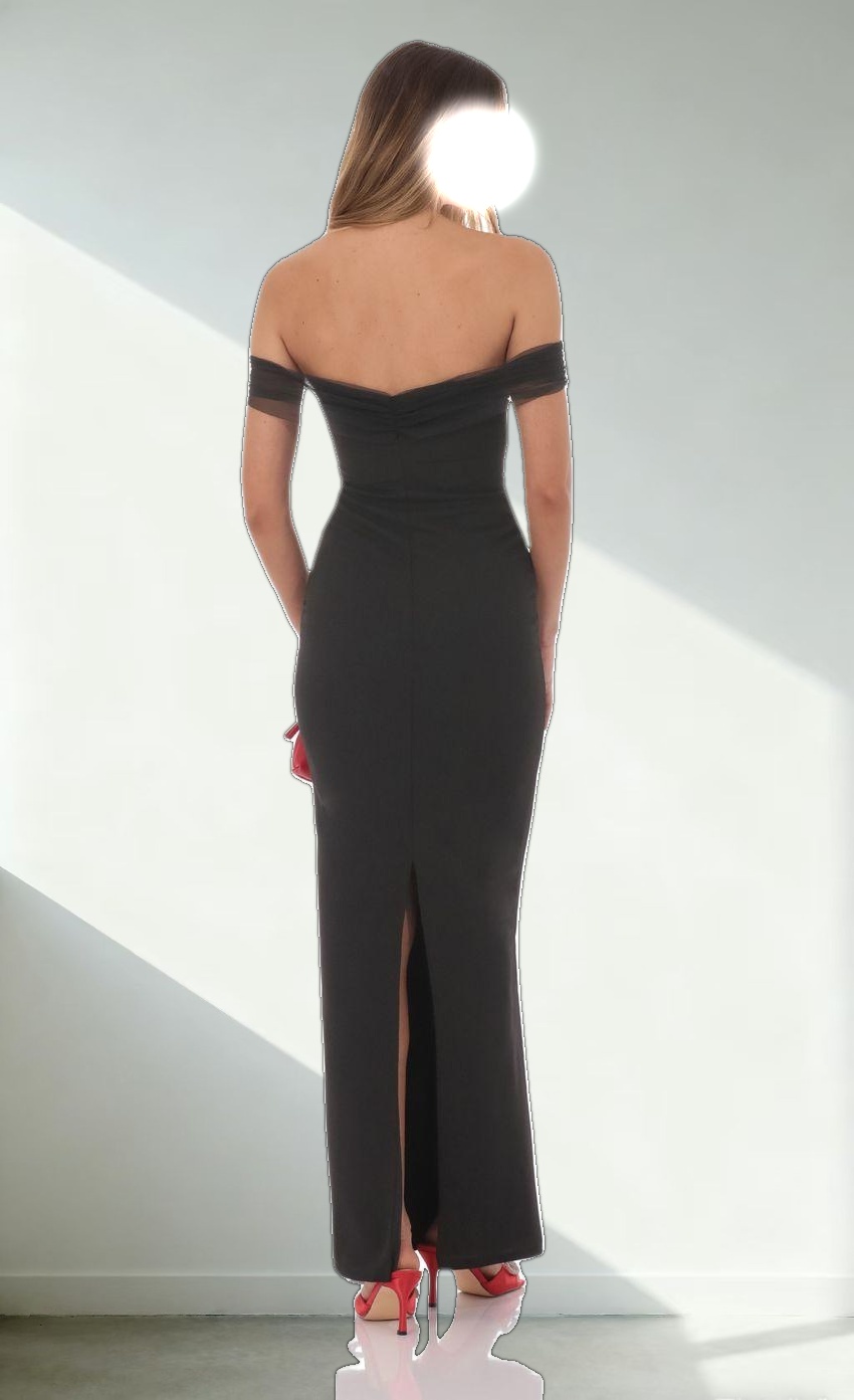 Tulle Off Shoulder Sleeve Maxi Dress in Black