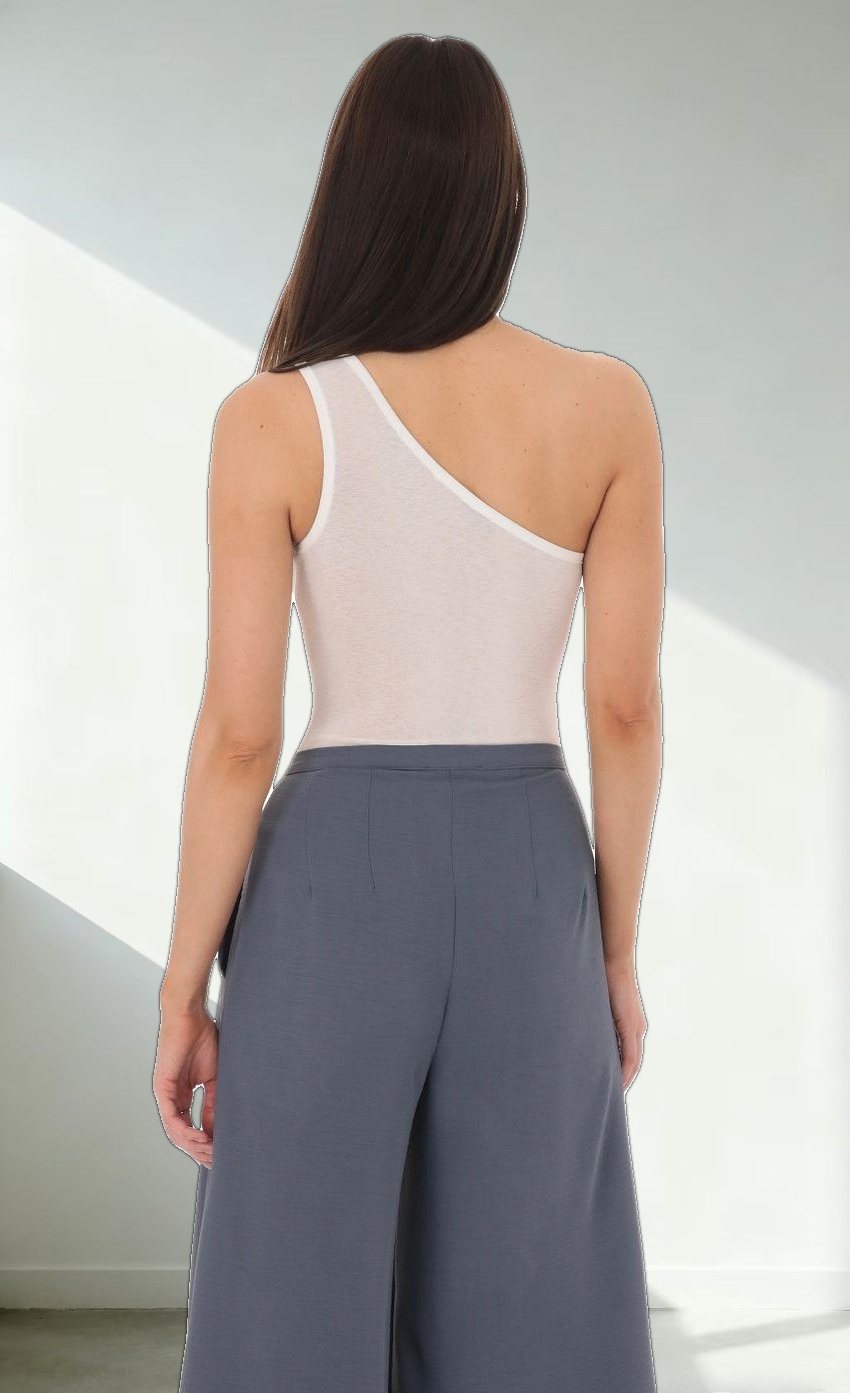 One Shoulder Keyhole Bodysuit in White
