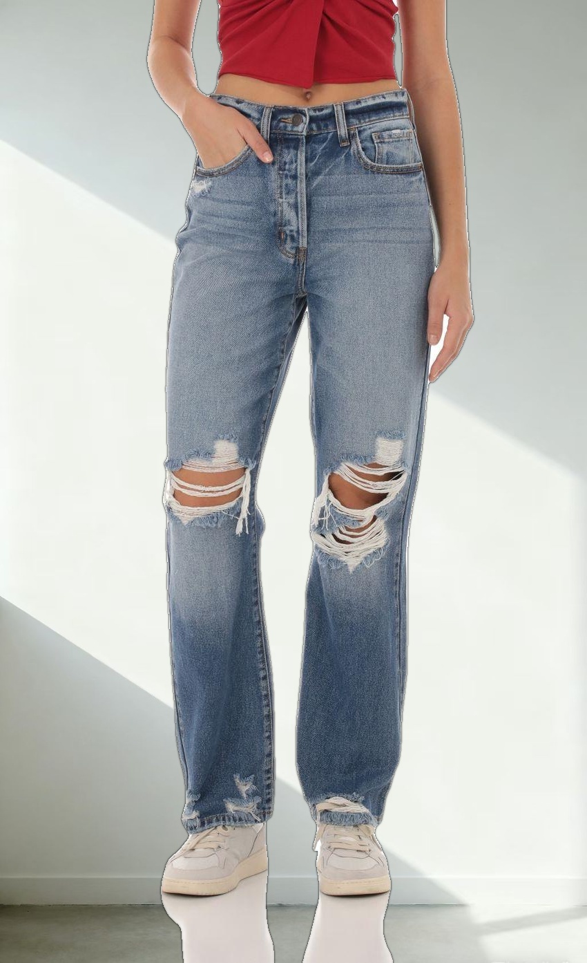 Distressed Jeans in Faded Denim