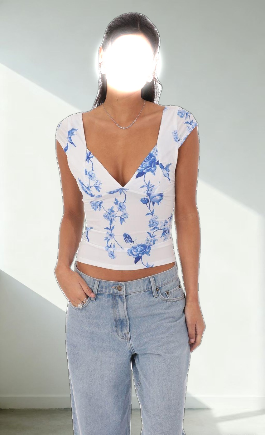 Floral Short Sleeve V-Neck Top in White