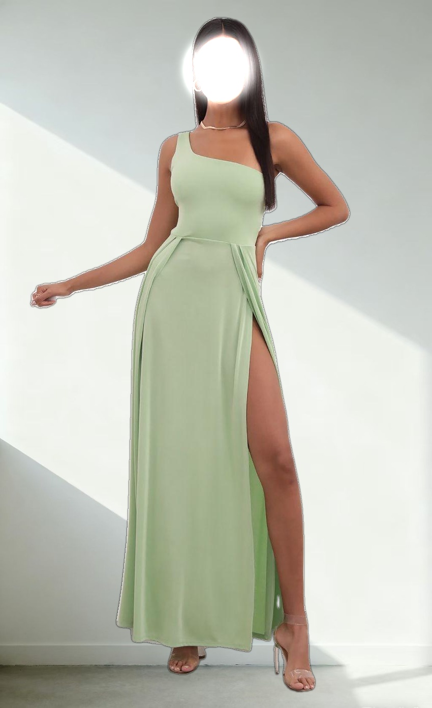 Shoulder Maxi in Matcha Green