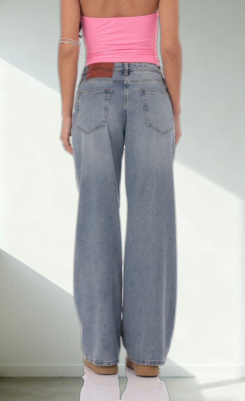 High Rise Wide Leg Jeans in Faded Denim