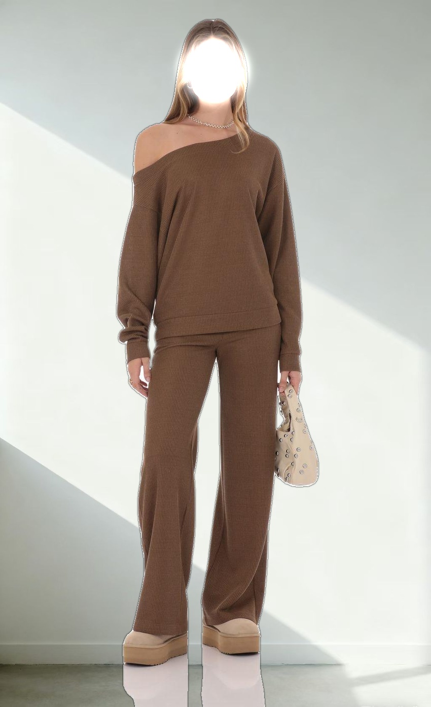 Off Shoulder Knit Oversized Jumper in Brown