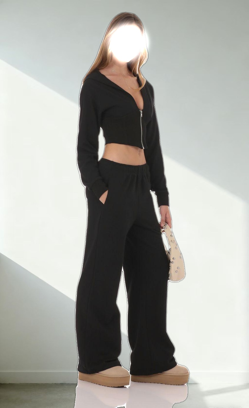 Back Pocket Straight Sweatpants in Black