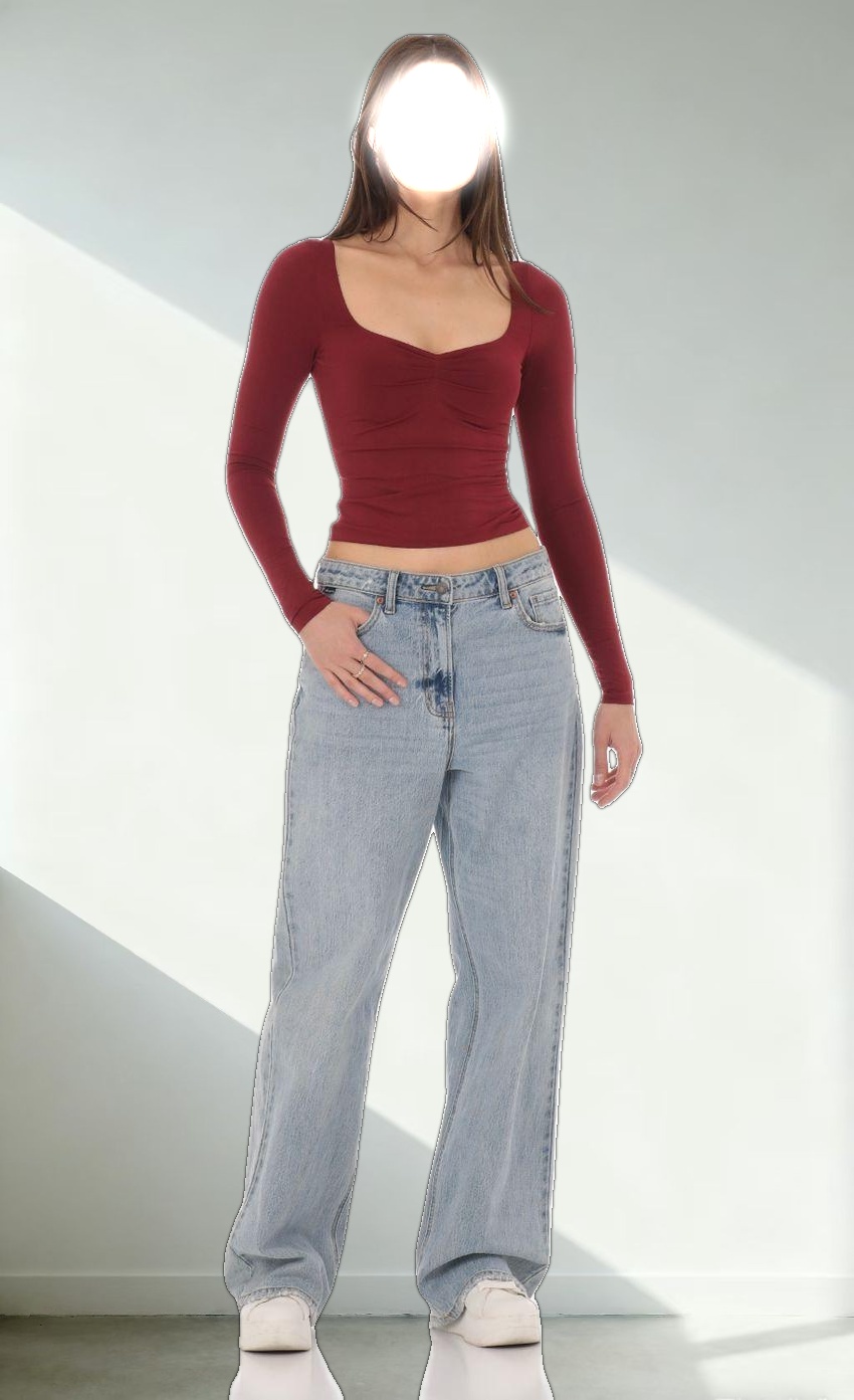 Fitted Long Sleeve Top in Maroon