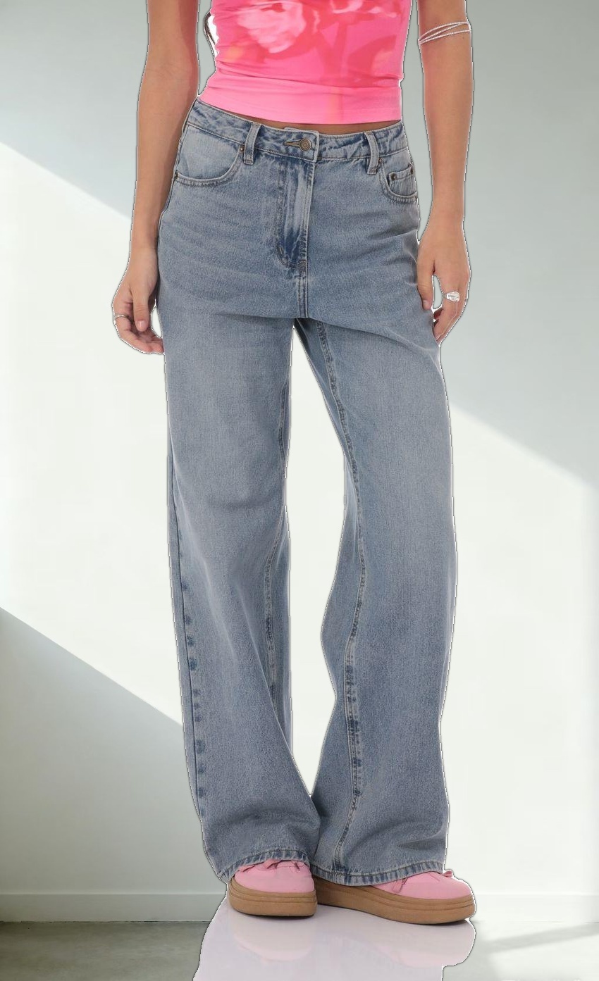 High Rise Wide Leg Jeans in Faded Denim