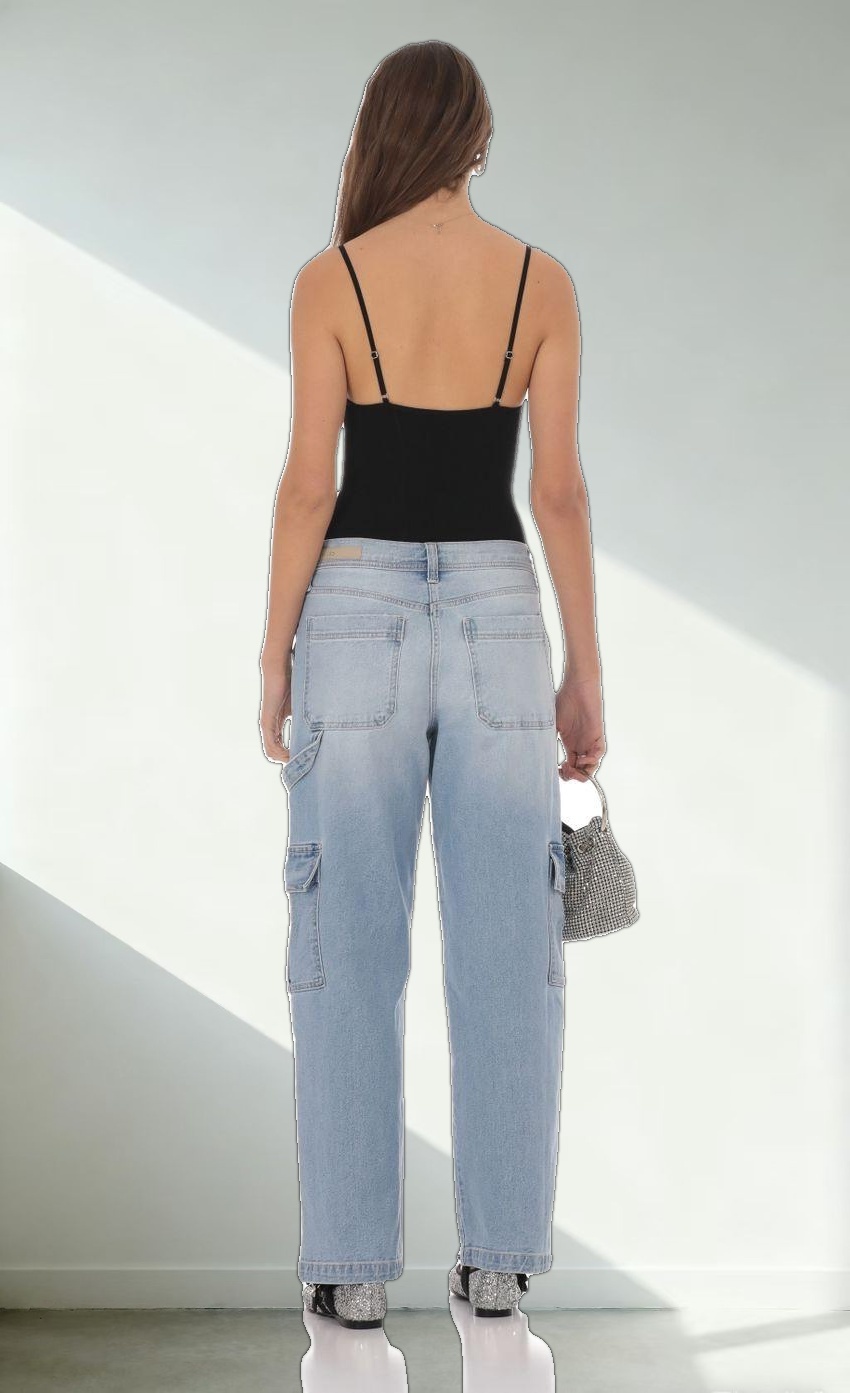 Cargo Wide Leg Jeans in Faded Denim