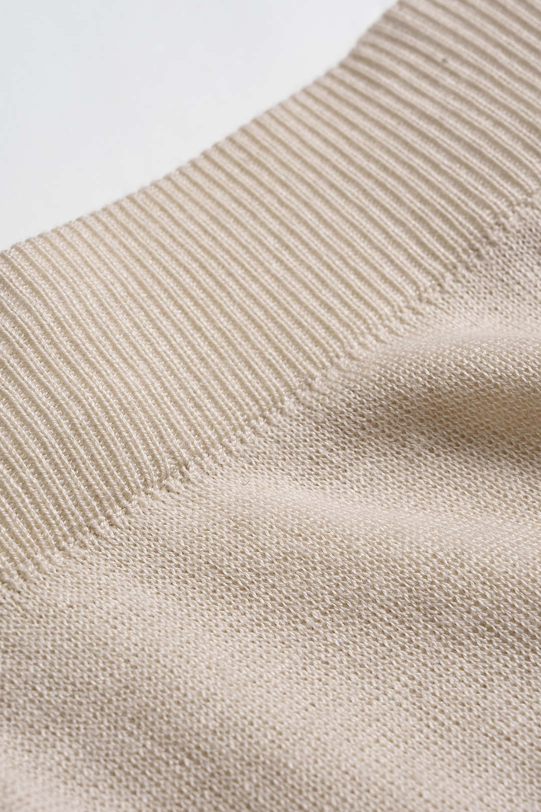 Knit Contrast Ruffled Skirt