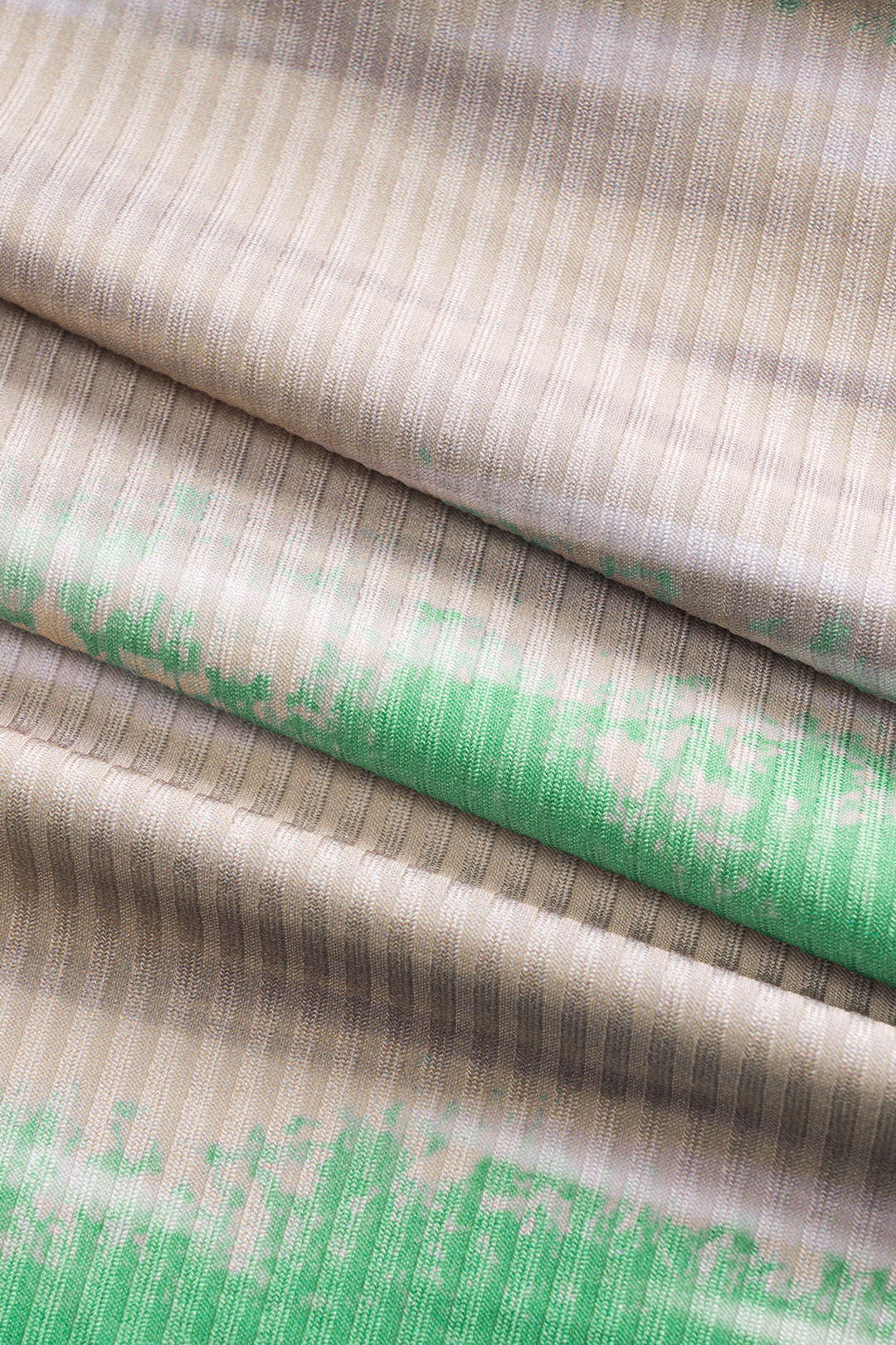 Contrast Textured Short Sleeve Top And Skirt Set