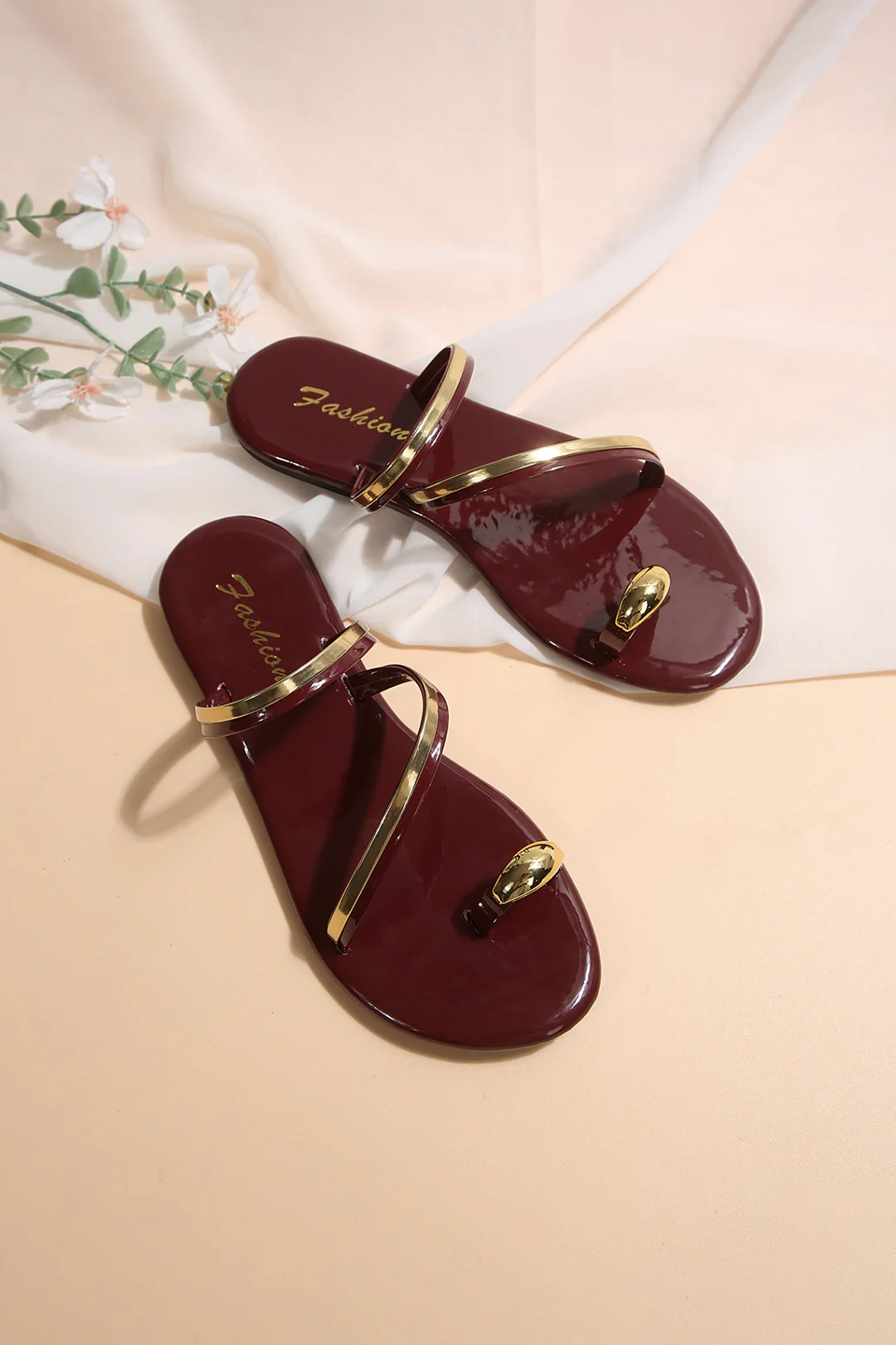 Metallic Faux Leather Round Toe Flats