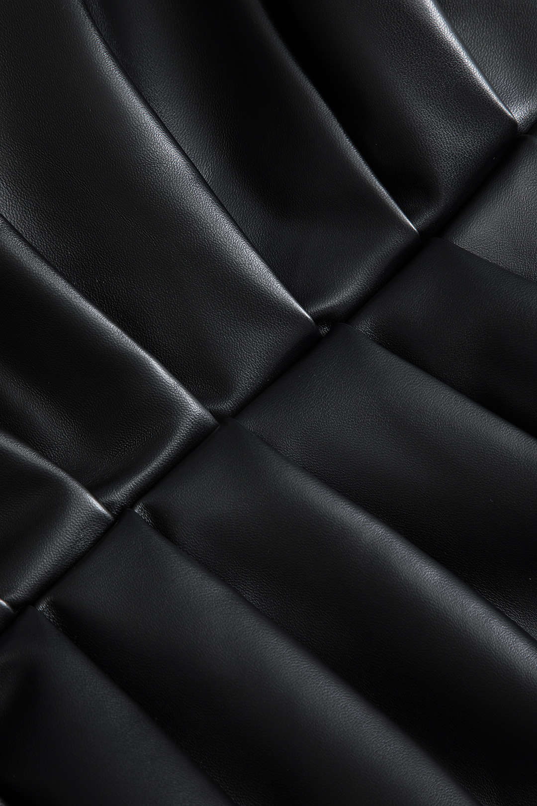 Solid Artificial Leather Ruched Skirt