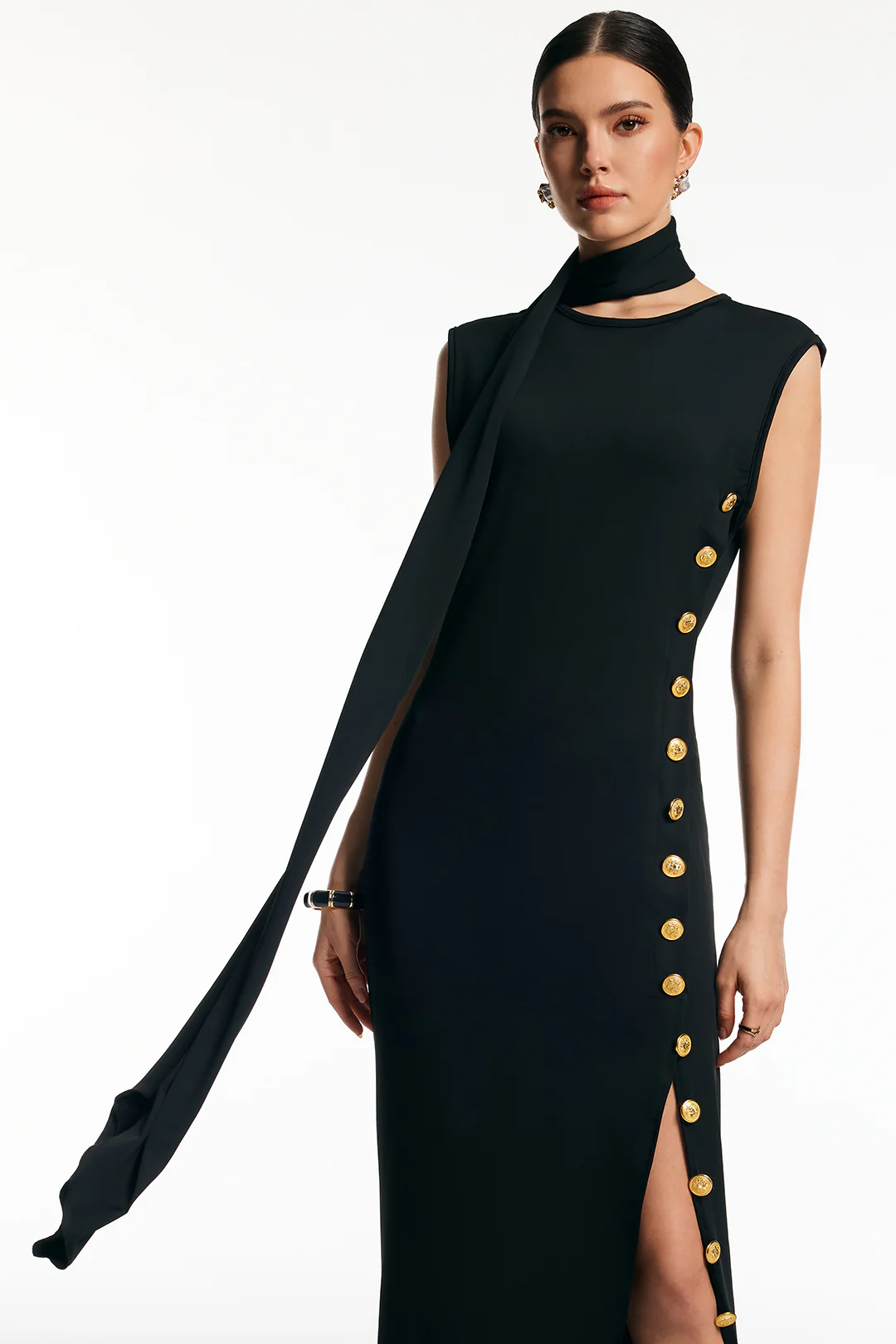 Metallic Buckle Decorated Sleeveless Midi Dress with Scarf