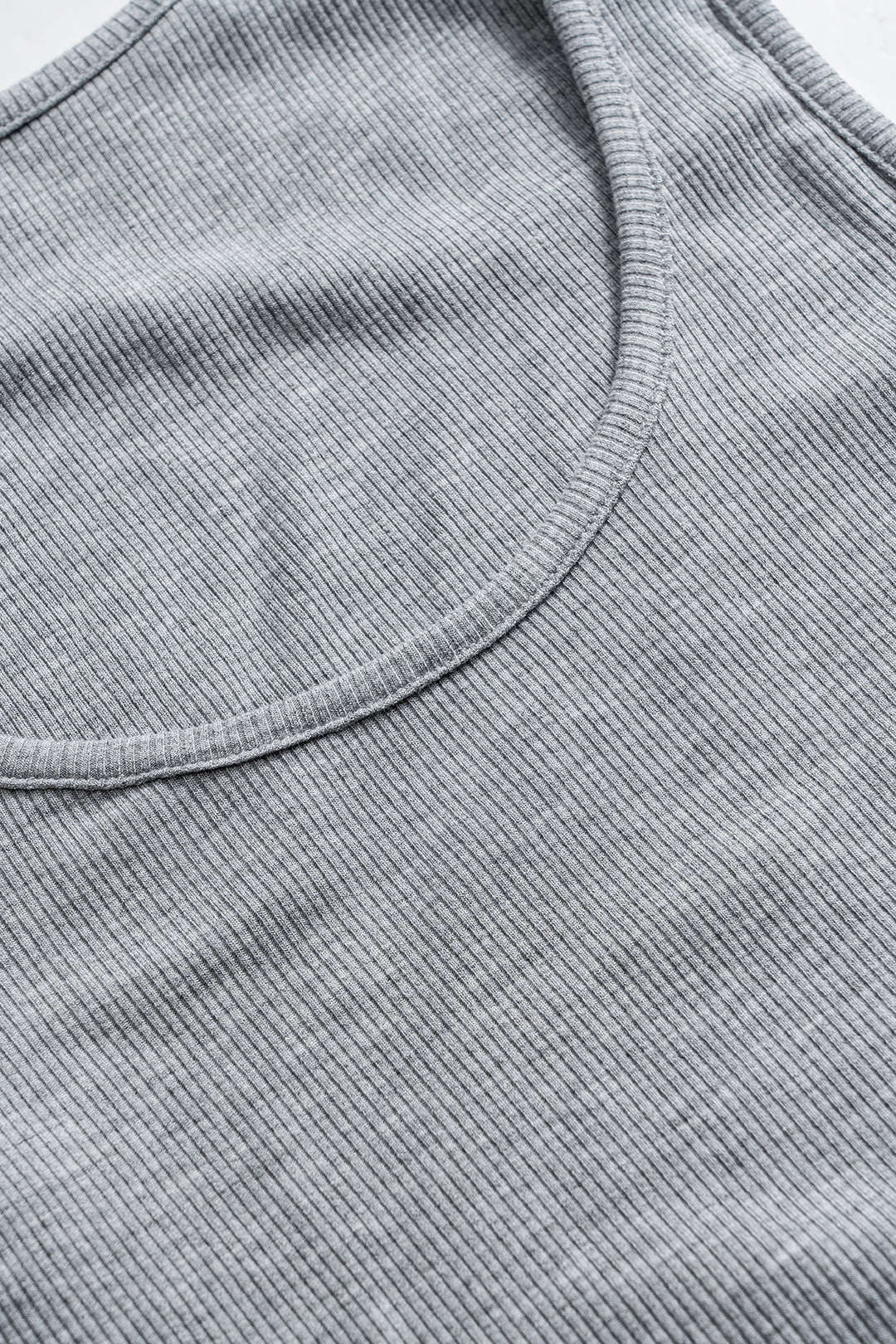 Solid Sleeveless Tank Top and Ruched Tie-Front Skirt Outfit Set