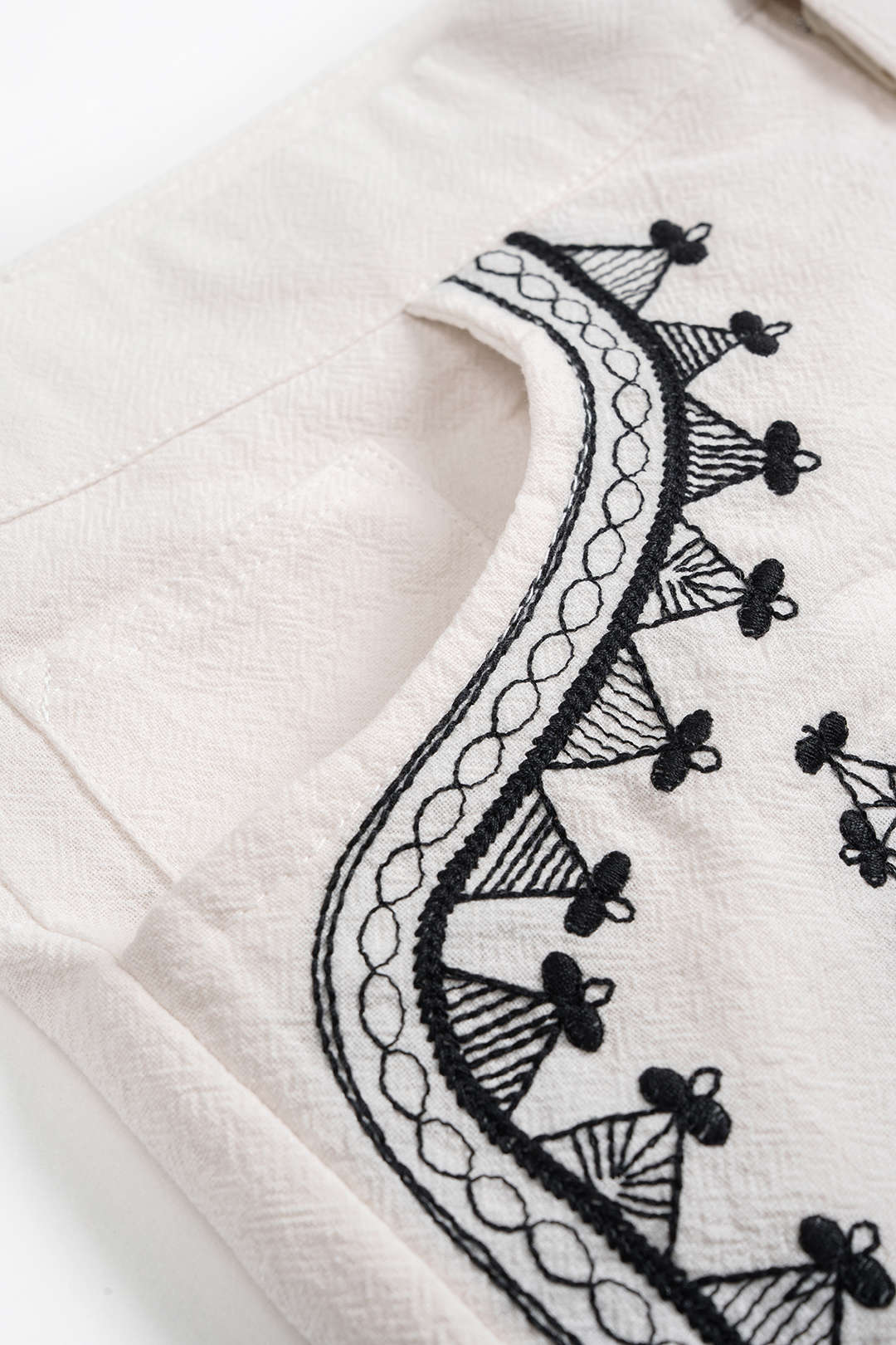 V-Neck Embroidered Zipper Shorts