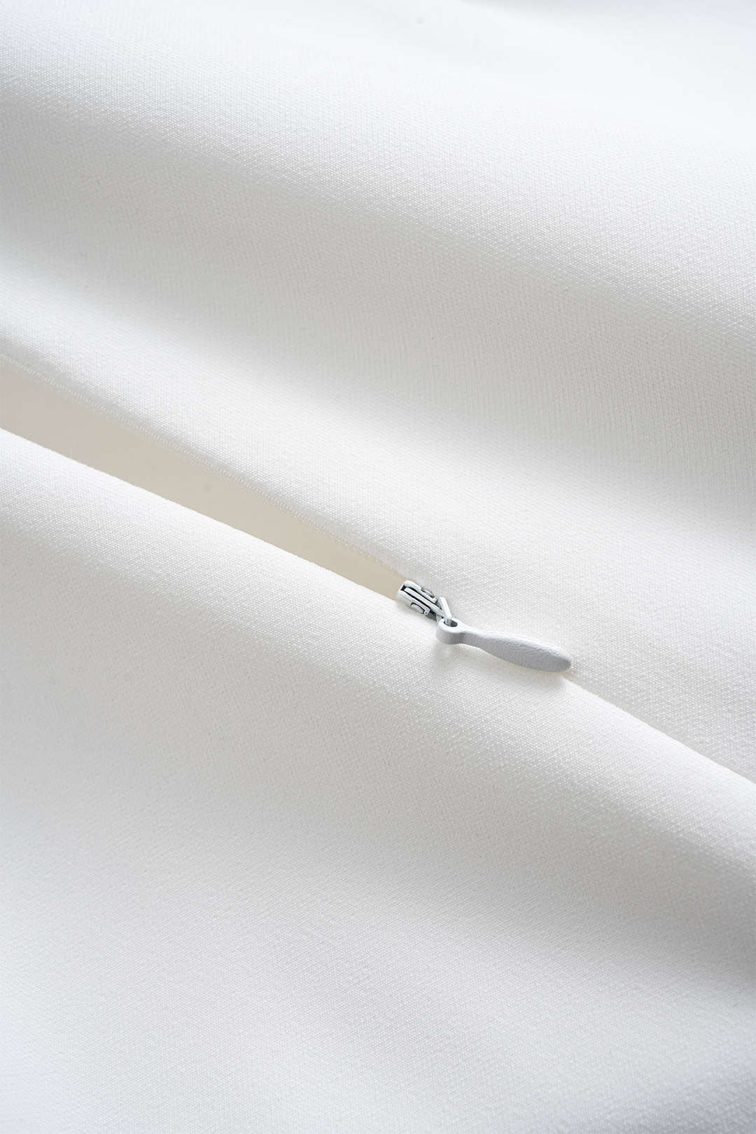 High-Waisted Metallic Buckle Zipper Skirt