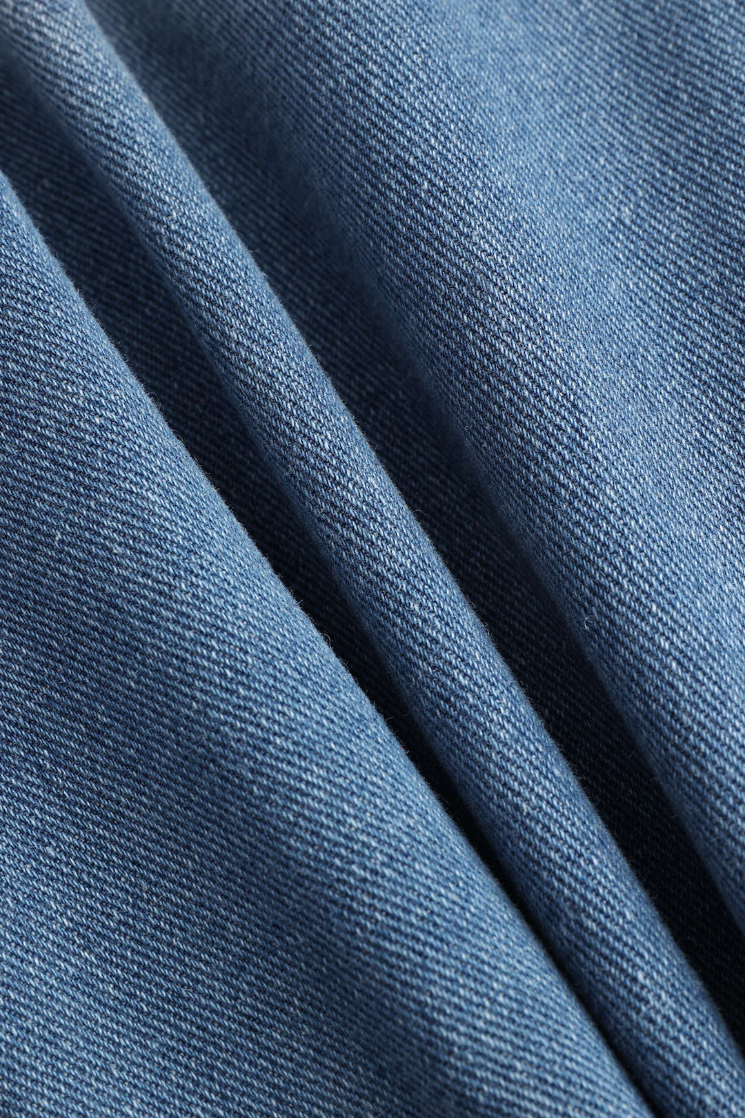 Buttoned High-Waisted Straight-Leg Denim Jeans