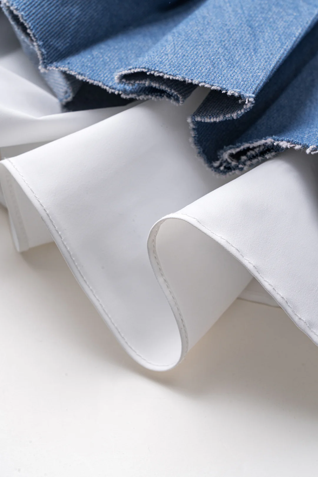 Contrasting Denim Pleated Patchwork Skirt