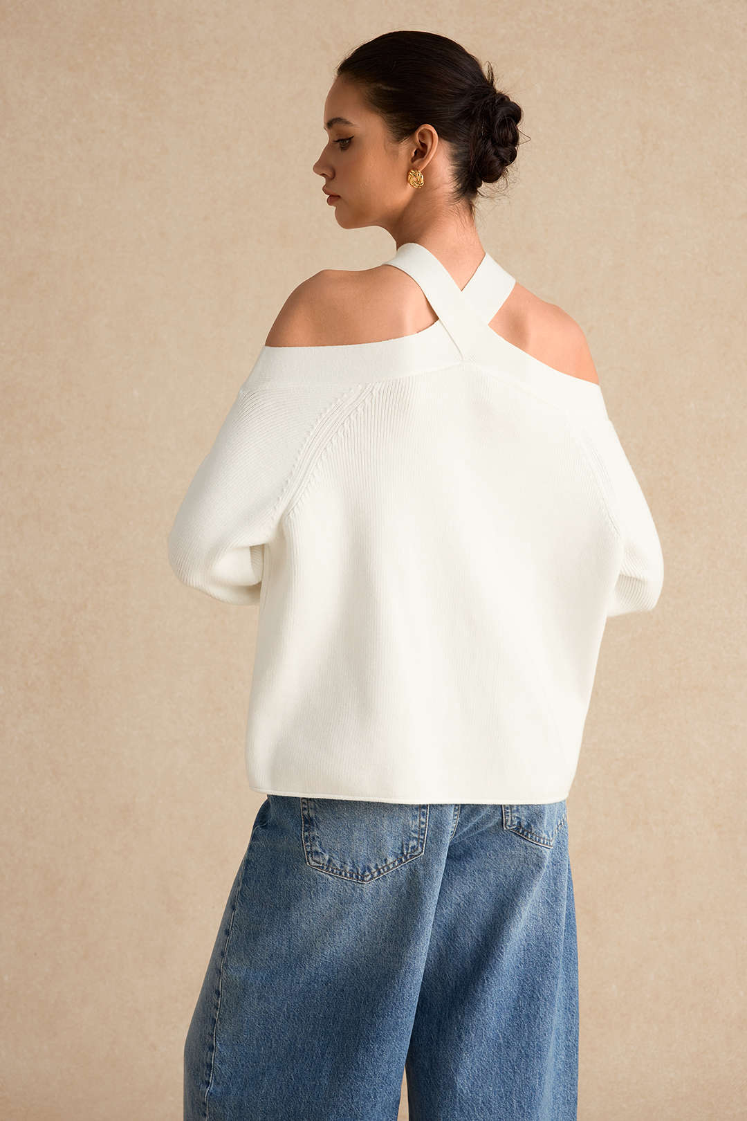 Basic Knitted Cut Out Long-Sleeve Top