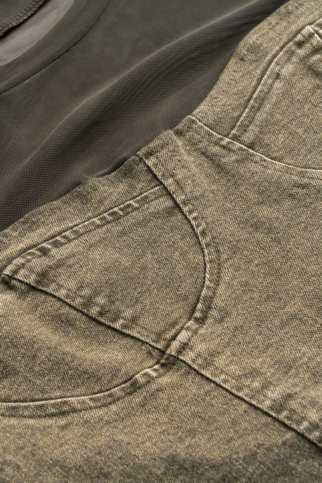 Contrasting Print Mesh and Denim Patchwork Short-Sleeve T-Shirt