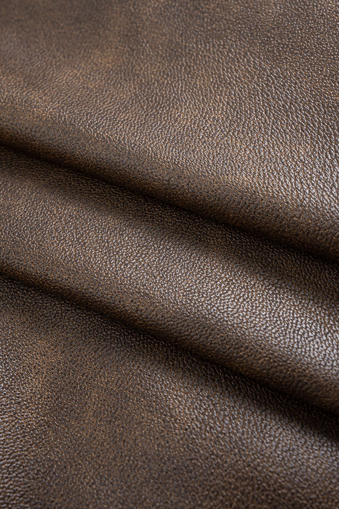 Faux Leather Pleated Zipper Skirt