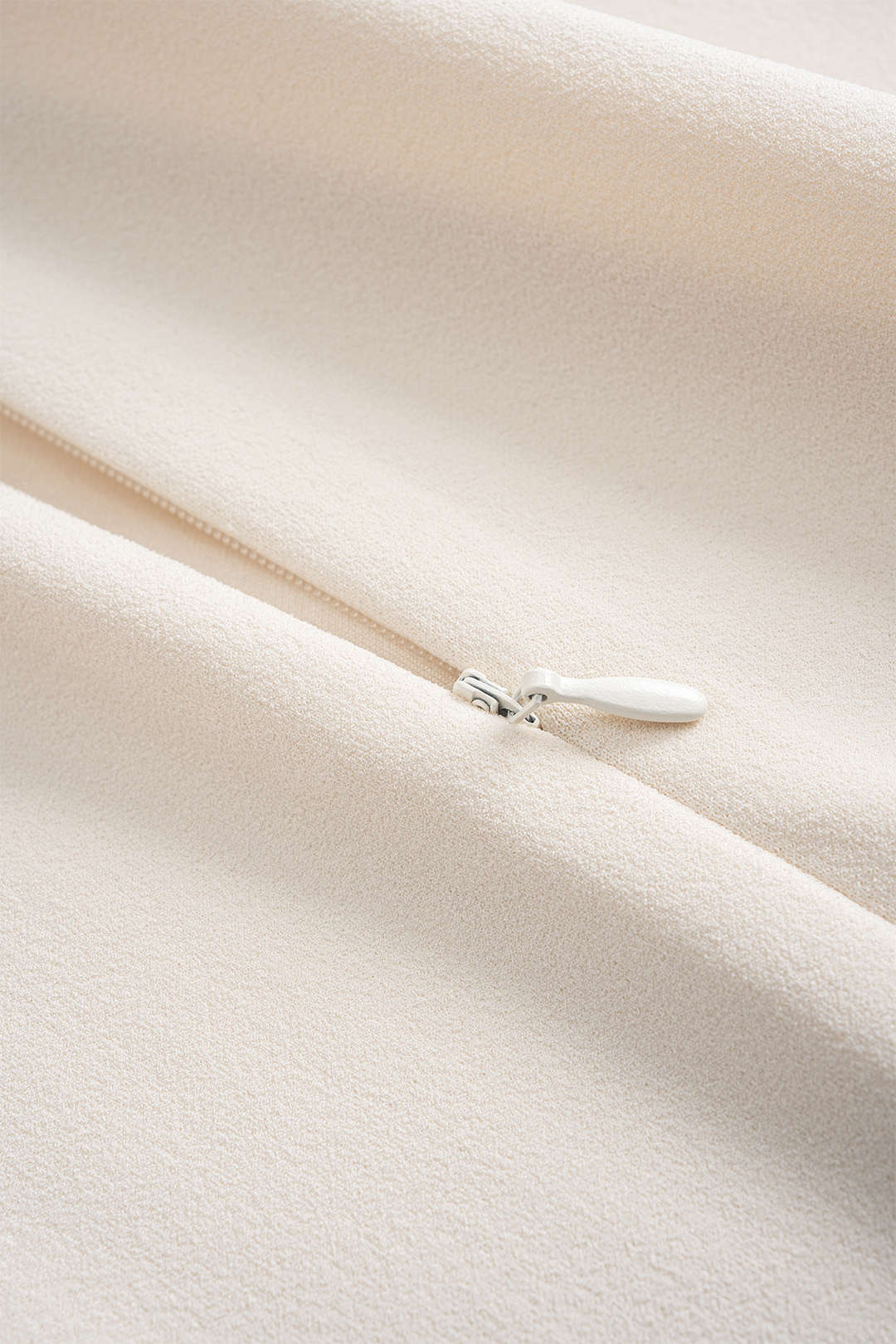 Metallic Decor Belted Zipper Short Sleeve T-Shirt