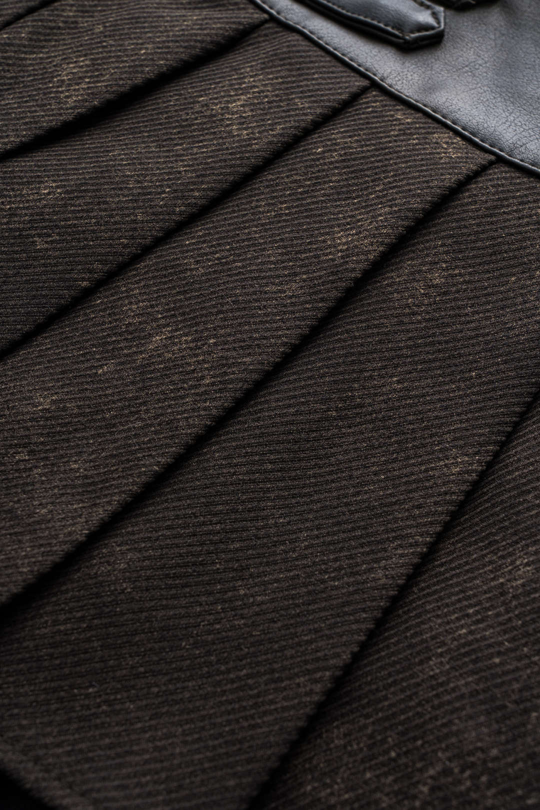 Faux Leather and Fur Patchwork Belted Chain Pleated Skirt