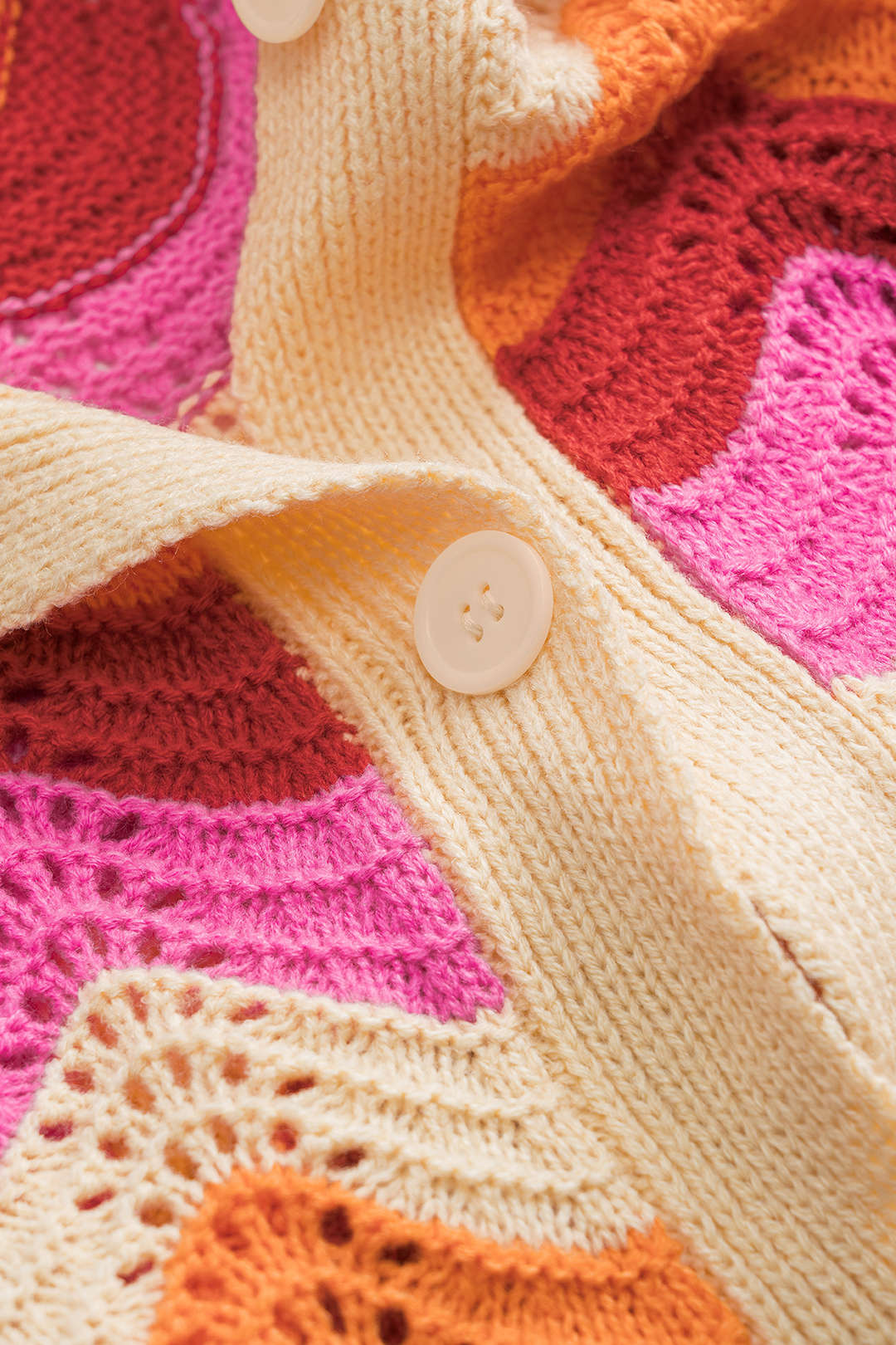 Plus Size Contrast Knit Cut Out Button Short-Sleeve Top