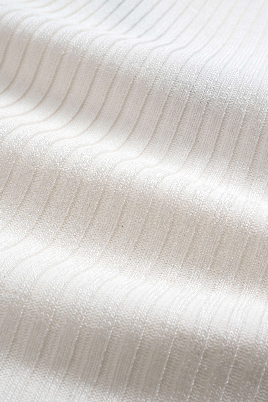 Contrasting Pleated Hem Tank Top