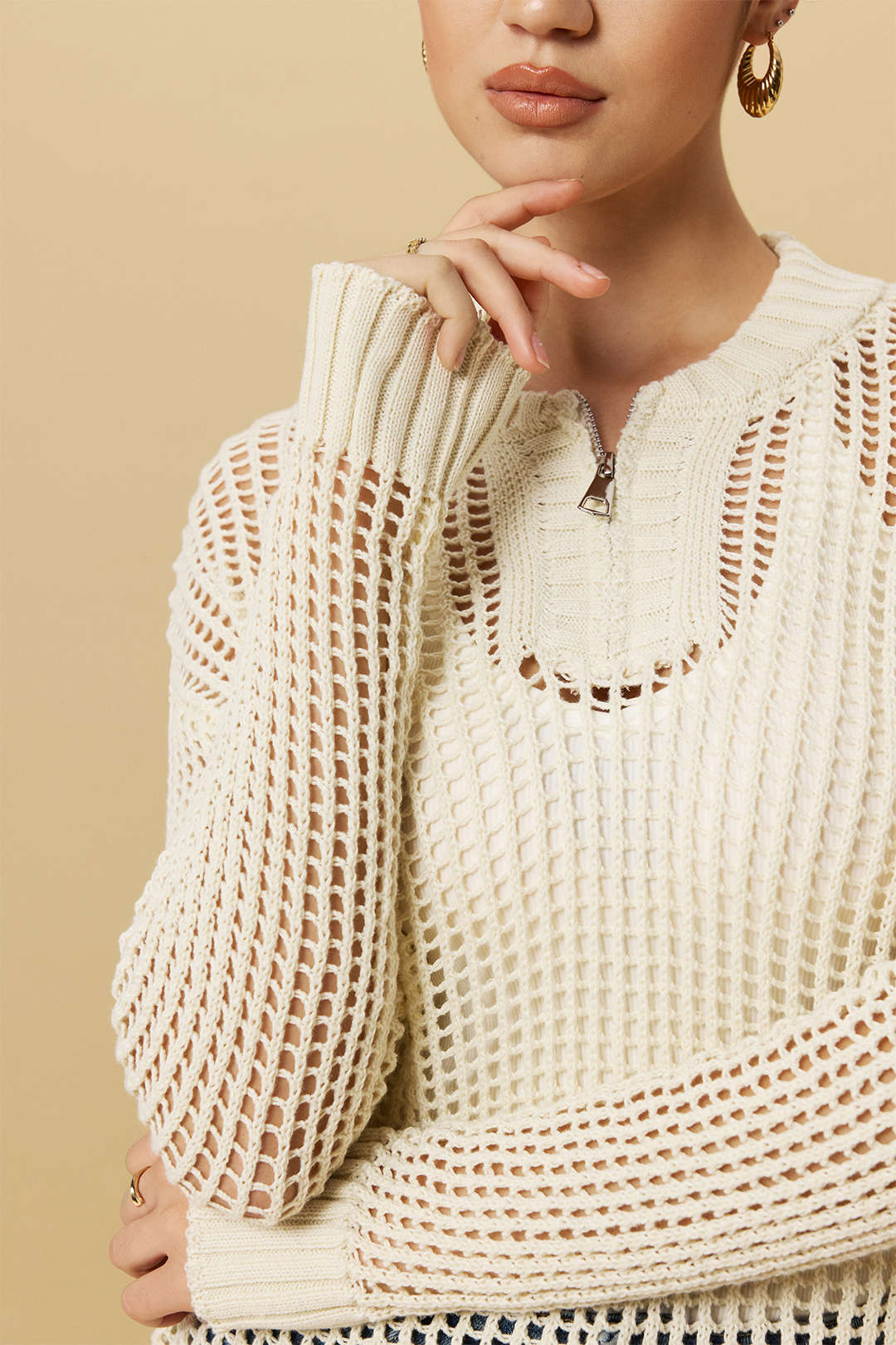 Knit Cut Out ZIpper Long-Sleeve Top