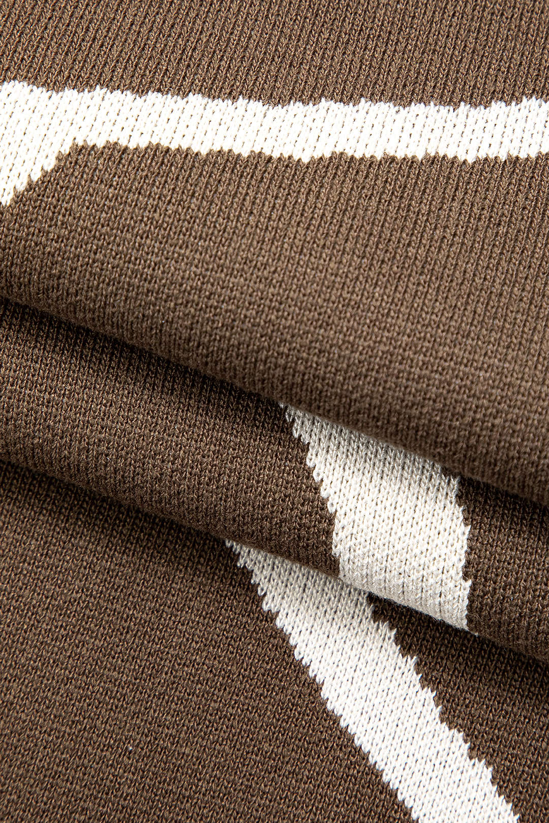 Line Pattern Cut-Out Slit Knit Maxi Dress