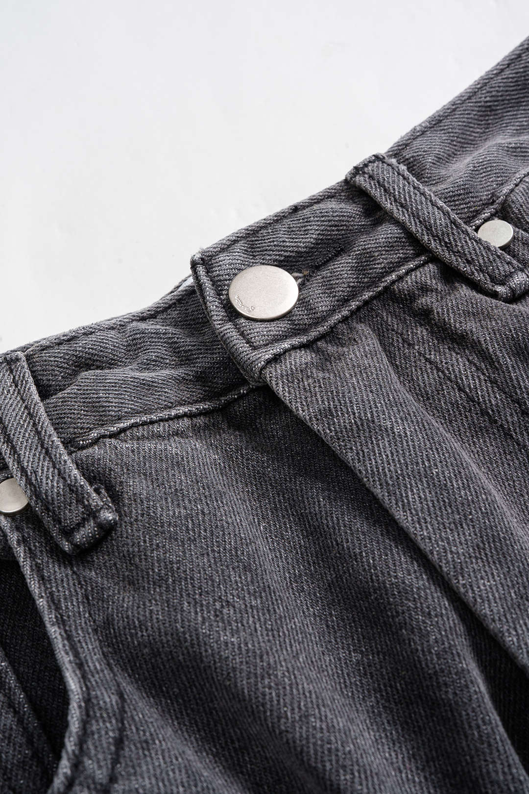 Denim Wide-Leg Pocket Barrel Jeans