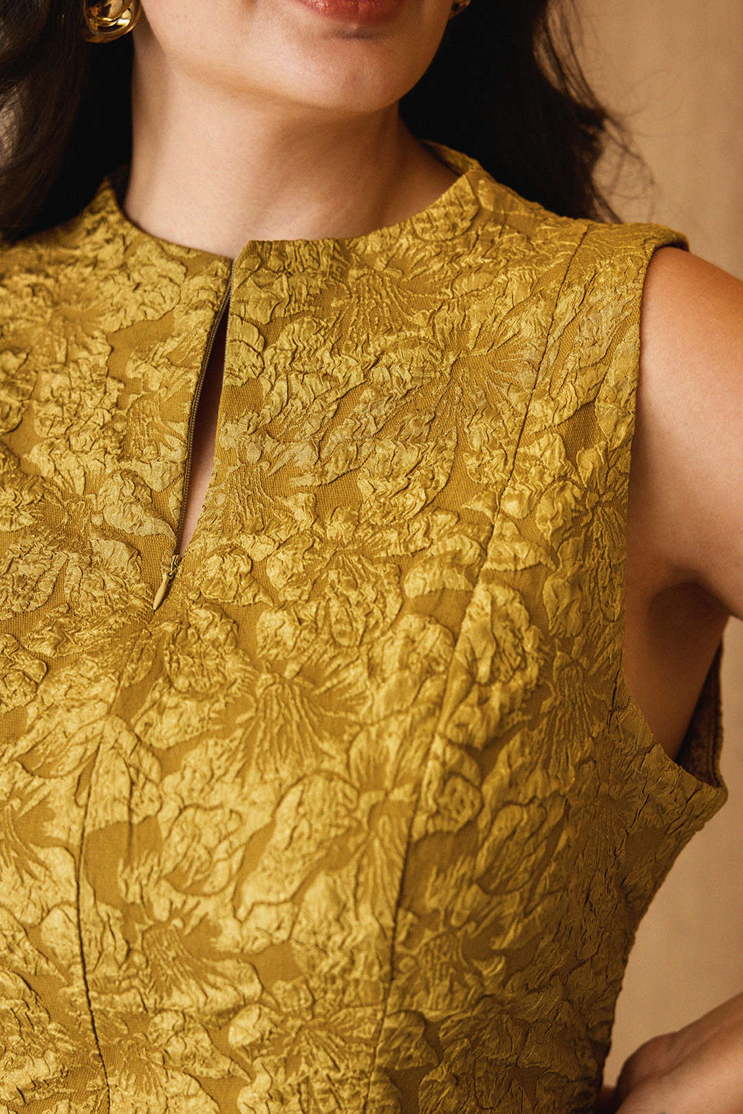 Plus Size Jacquard Ruched Zipper Sleeveless Mini Dress