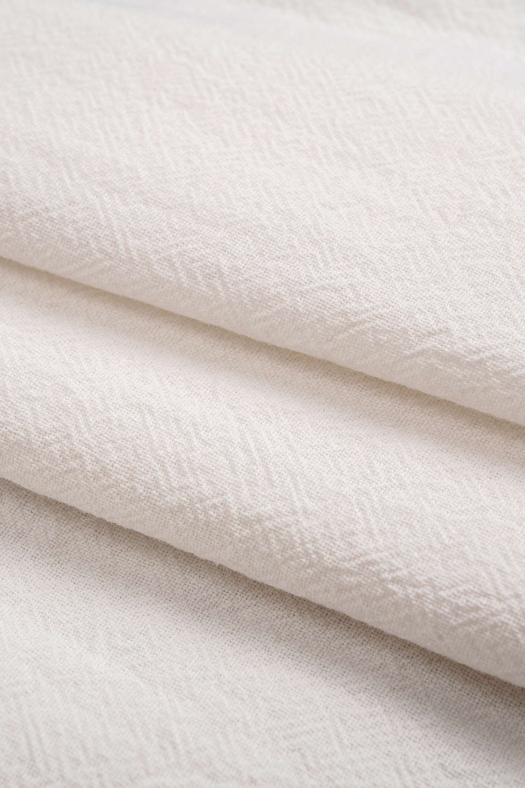 V-Neck Embroidered Zipper Shorts