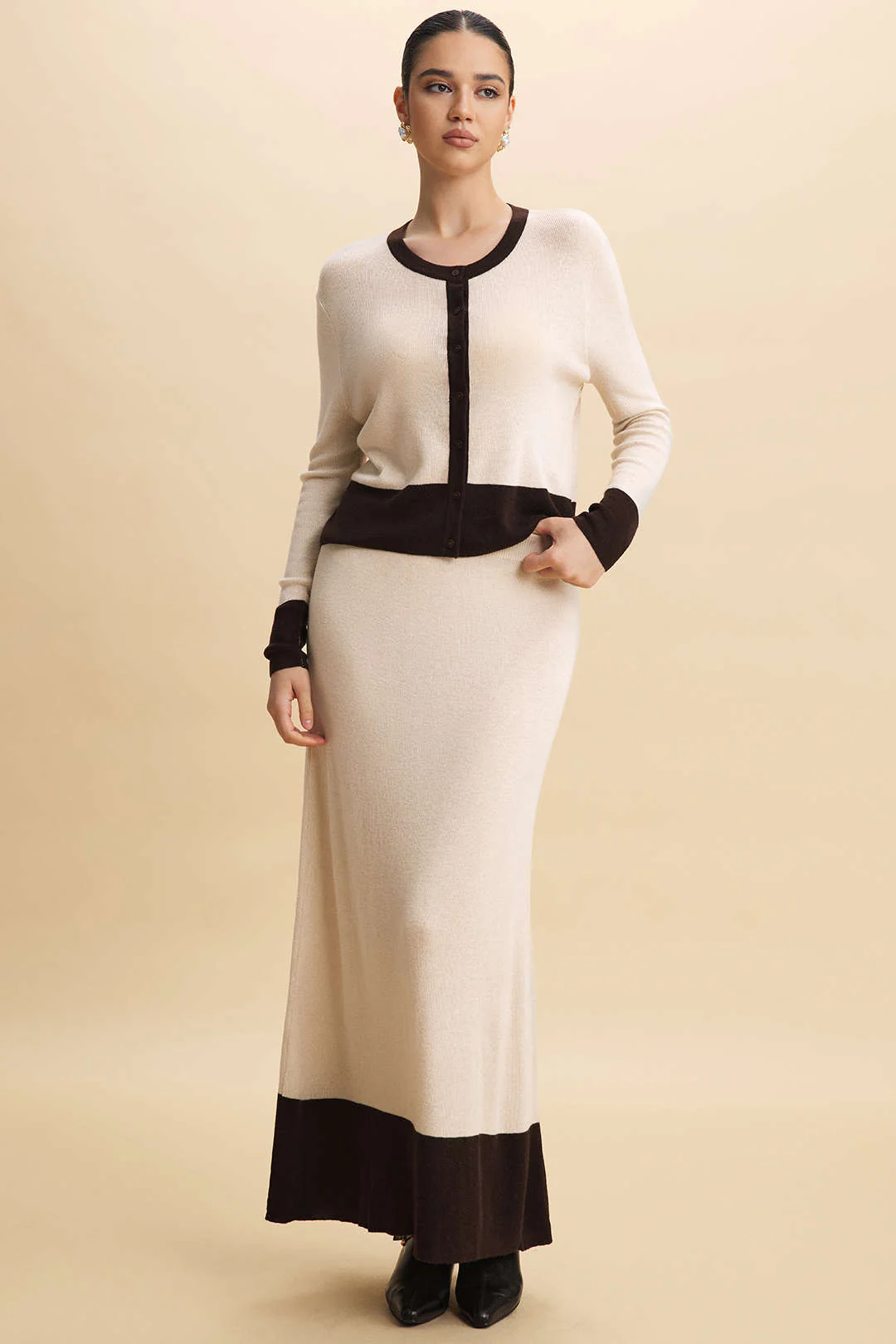 Knit Contrast Ruffled Skirt