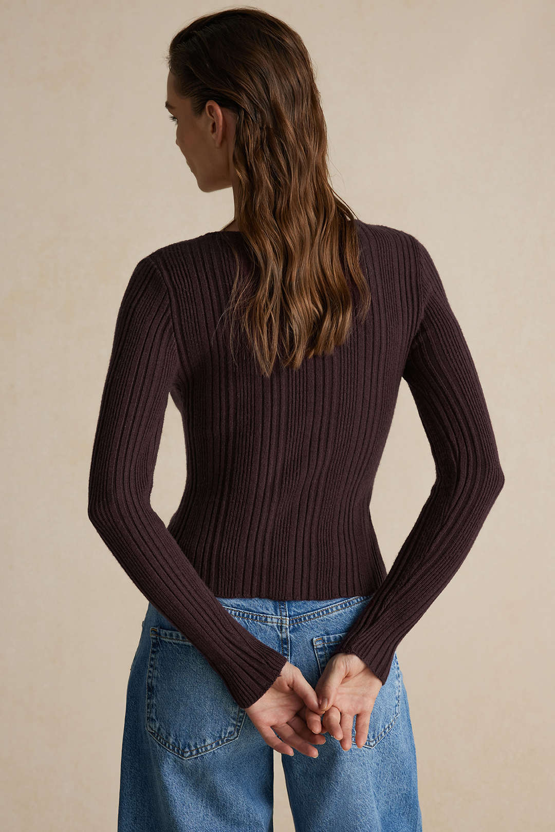 Solid Knitted Buttoned Long-Sleeve Top