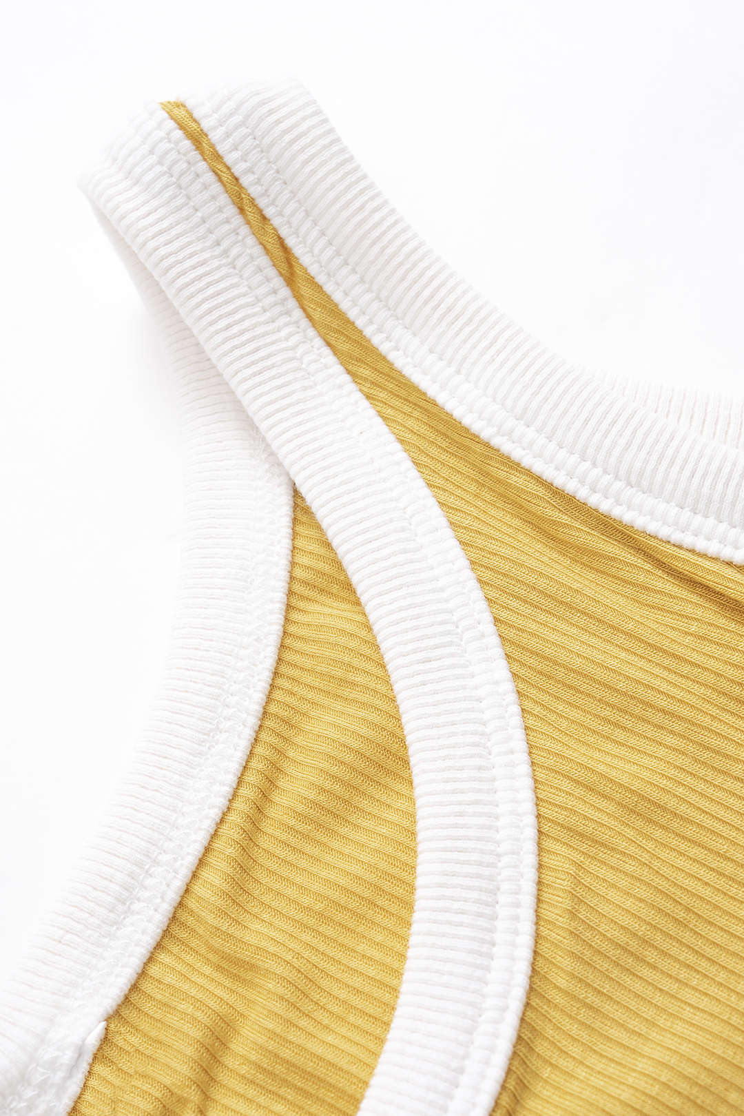 Ribbed Contrast Tank Top