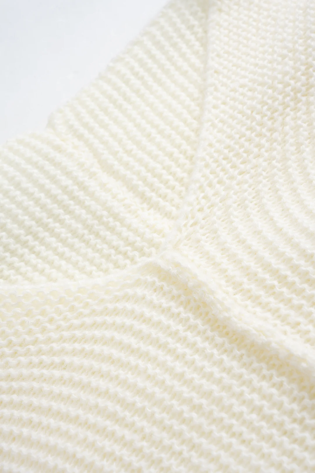 Knit V-Neck Long-Sleeve Top