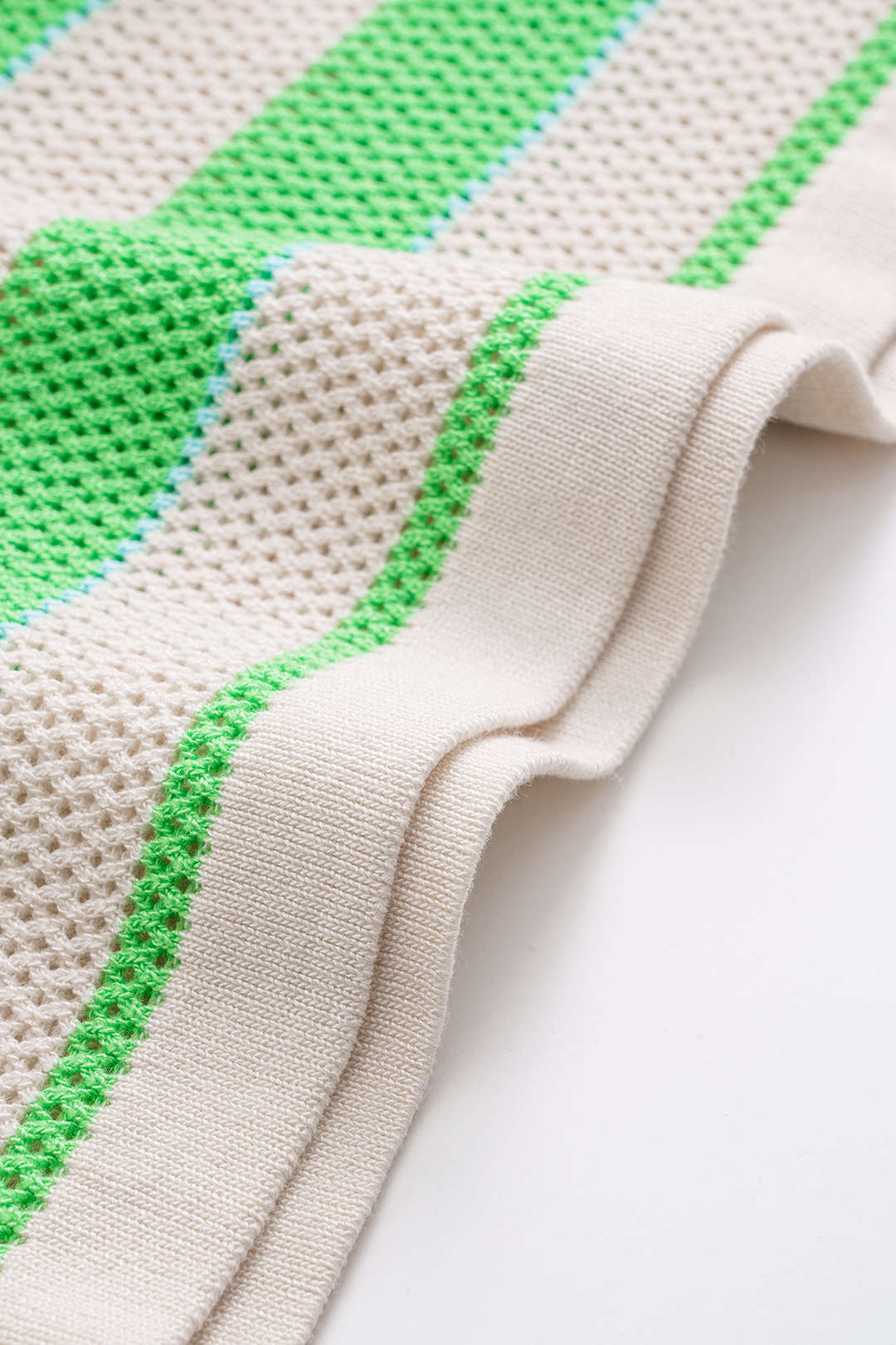 Contrast Knit Halter Neck V-Neck Backless Sleeveless Dress