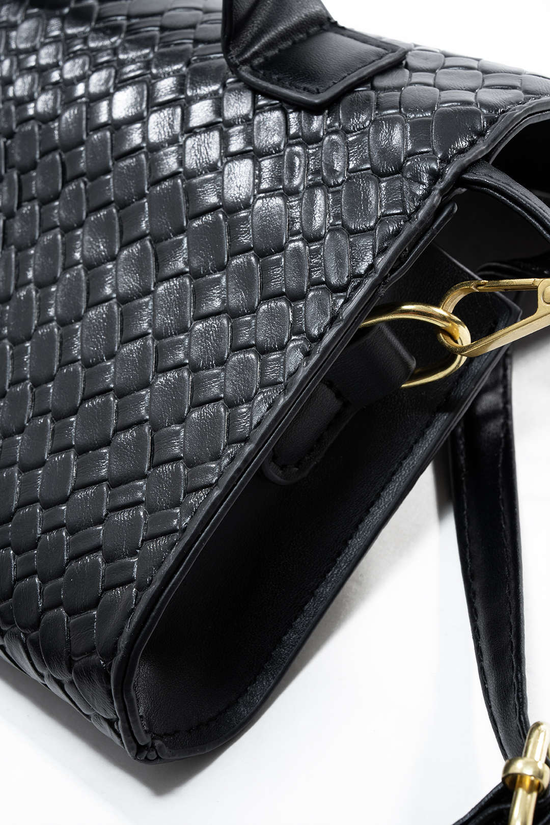 Leather-like Woven Pattern Cross-body Bag