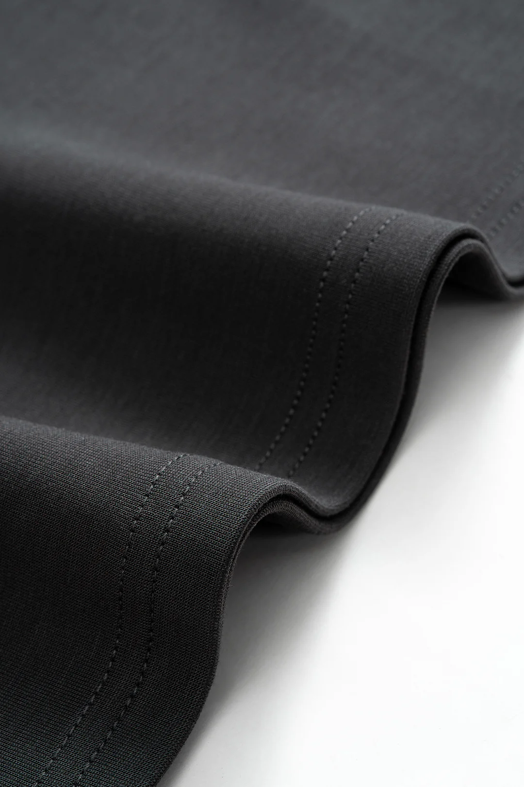 Knit Round Neck Long-Sleeve Top