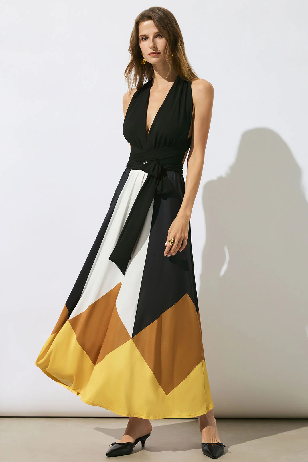 Color Block Print Tie-Up Backless Sleeveless Maxi Dress