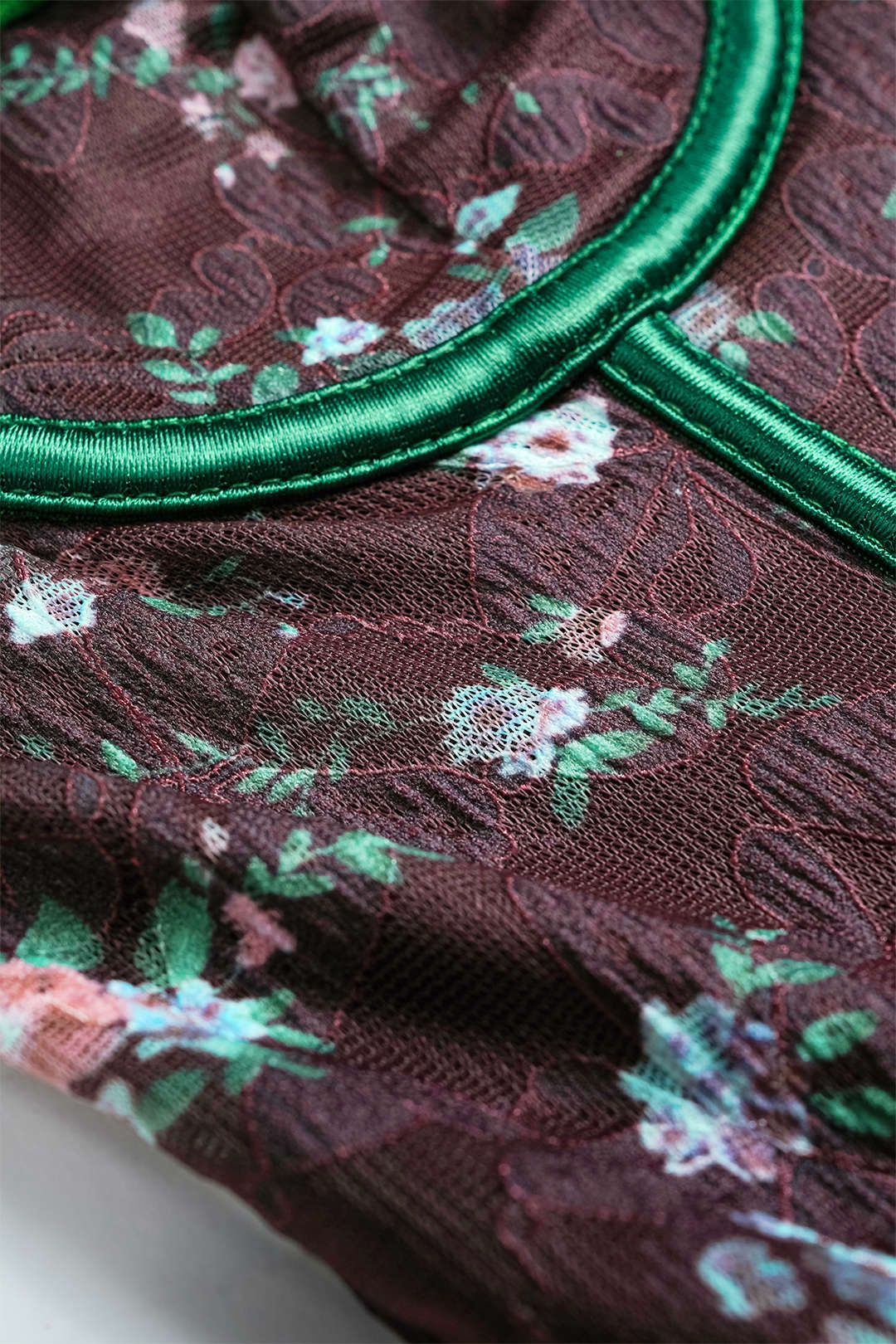 Vintage Floral Print Mesh Tie-Front Camisole Top