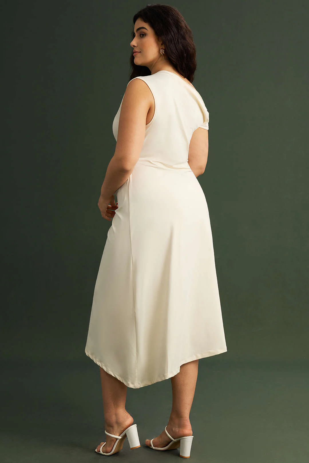 Plus Size Asymmetric Sleeveless Ruched Mid-length Dress