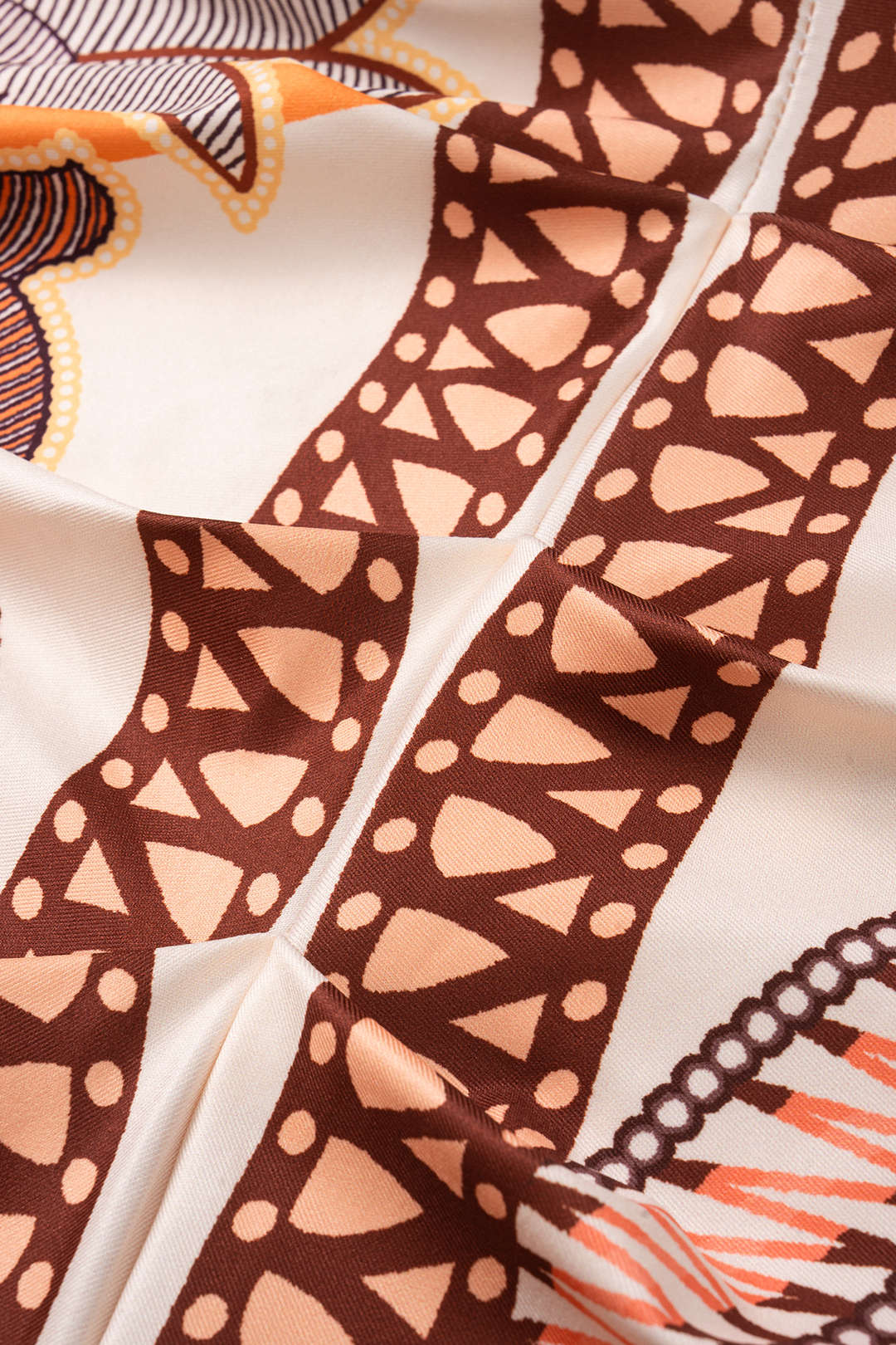 Plus Size Bohemian Print Ruched V-Neck Short Sleeve Slit Midi Dress