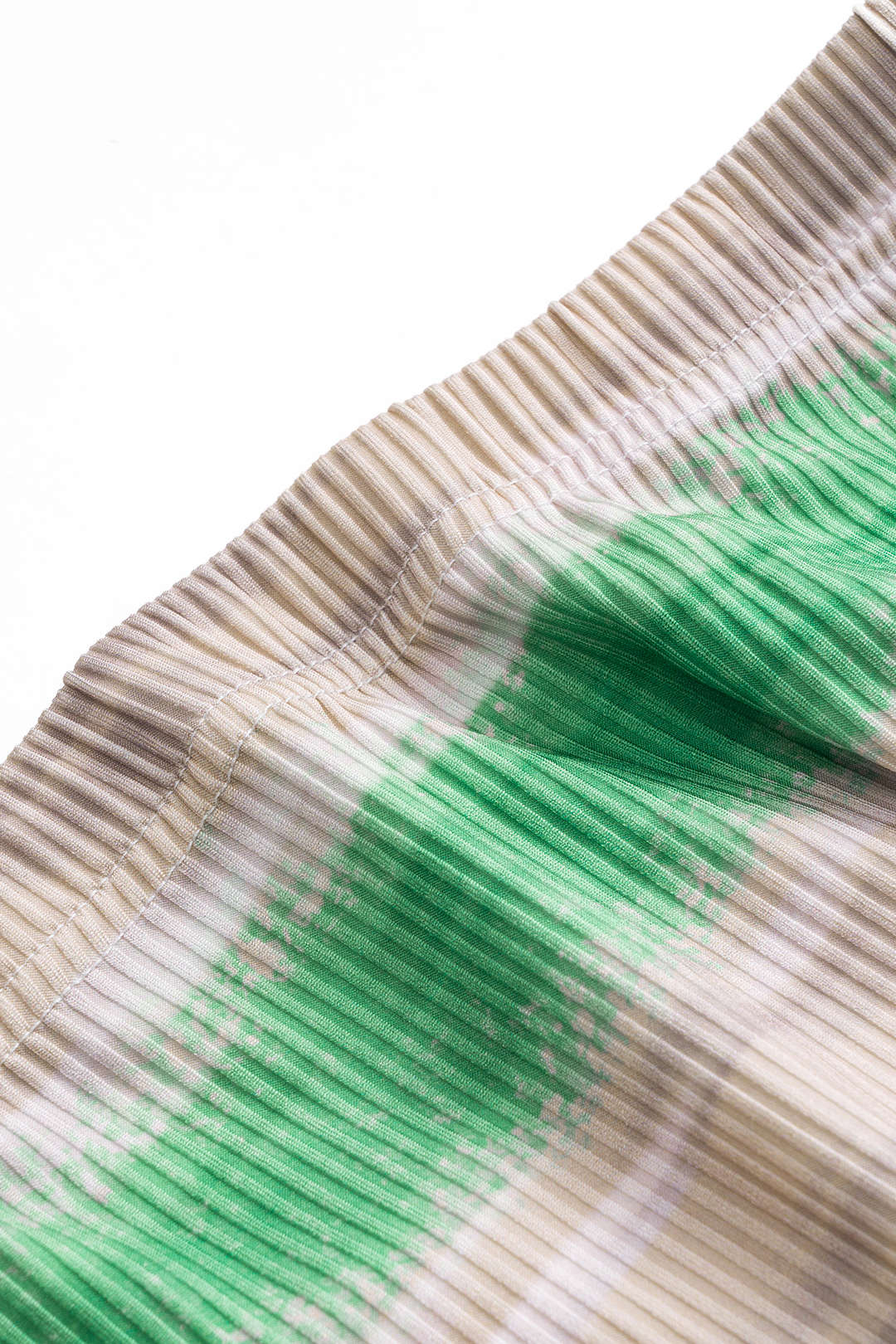 Contrast Textured Short Sleeve Top And Skirt Set